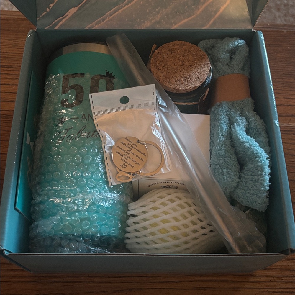 New IAOVUEBY Happy Birthday Relaxing Gift Box 50 Fabulous Candle Tumbler Bath